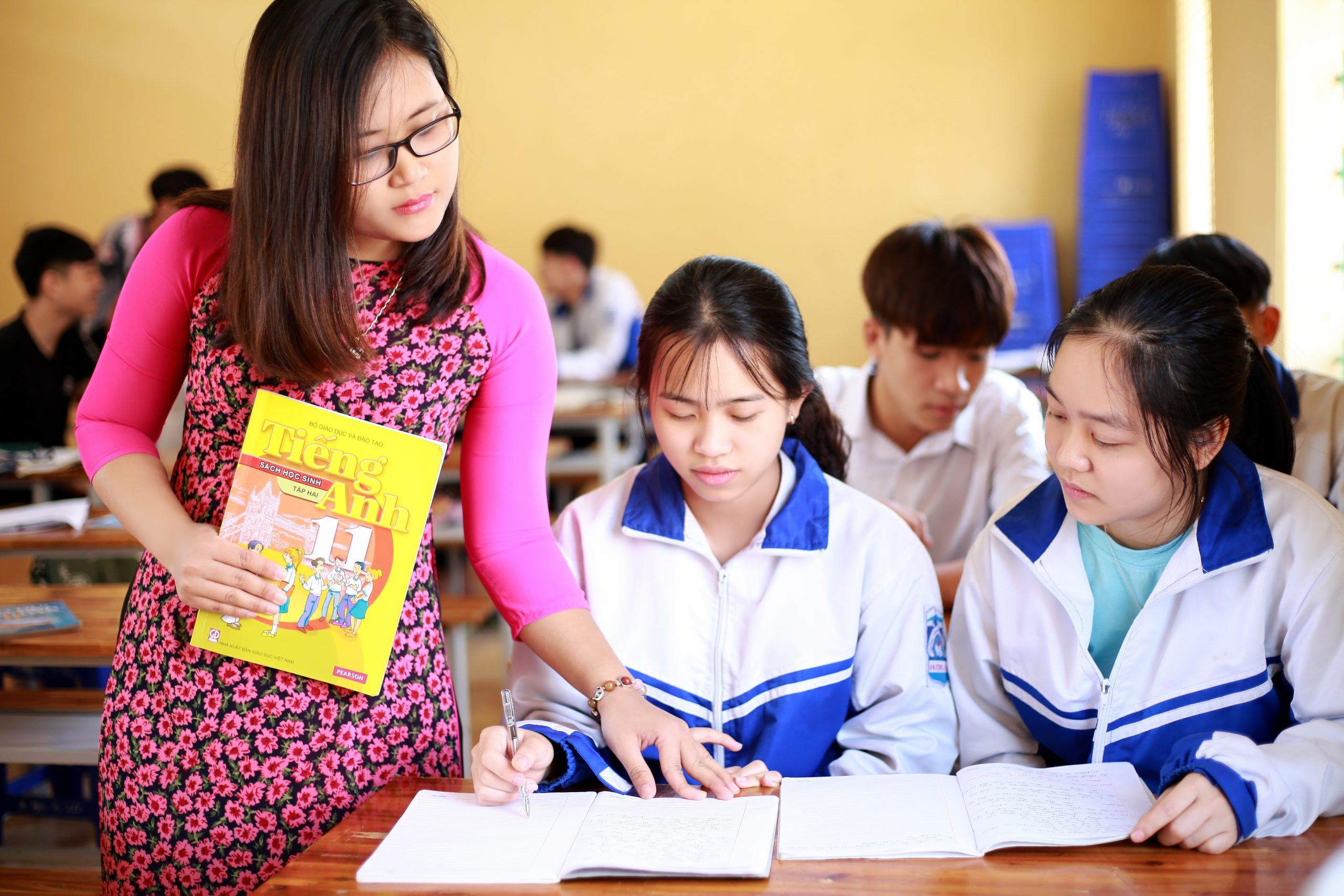 Giáo viên sáng tạo, môi trường thoải mái giúp học sinh tự tin sử dụng tiếng Anh- Ảnh 5. Giáo viên sáng tạo, môi trường thoải mái giúp học sinh tự tin sử dụng tiếng Anh- Ảnh 5.