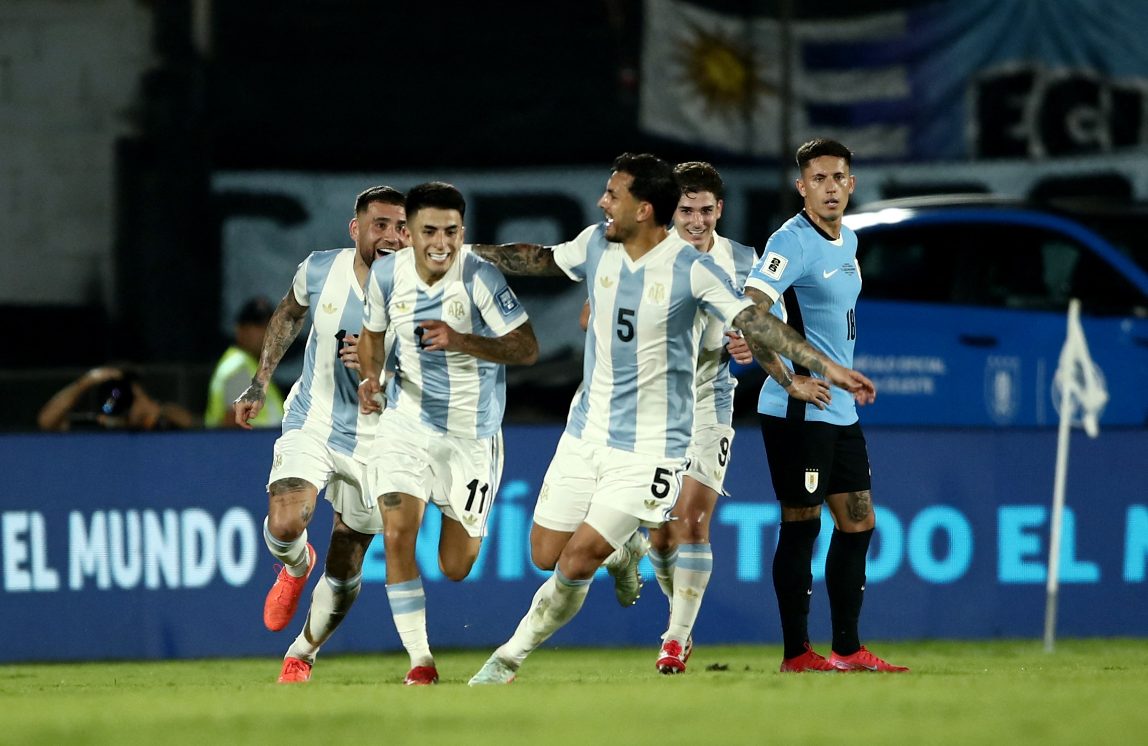 Đàn em Messi lập công, đội tuyển Argentina cầm vé dự World Cup 2026 trong tay- Ảnh 2.