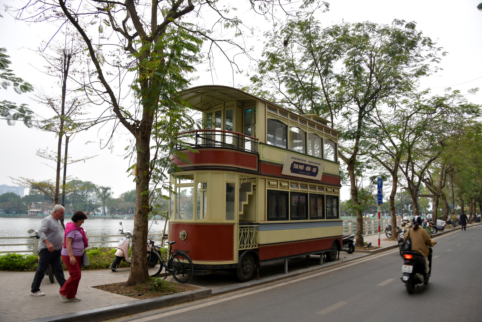 Khám phá Trúc Bạch trên những toa tàu- Ảnh 6.