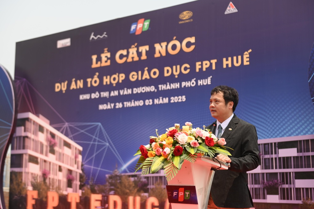 FPT đẩy mạnh đầu tư giáo dục tại Huế - 3 FPT đẩy mạnh đầu tư giáo dục tại Huế - 3