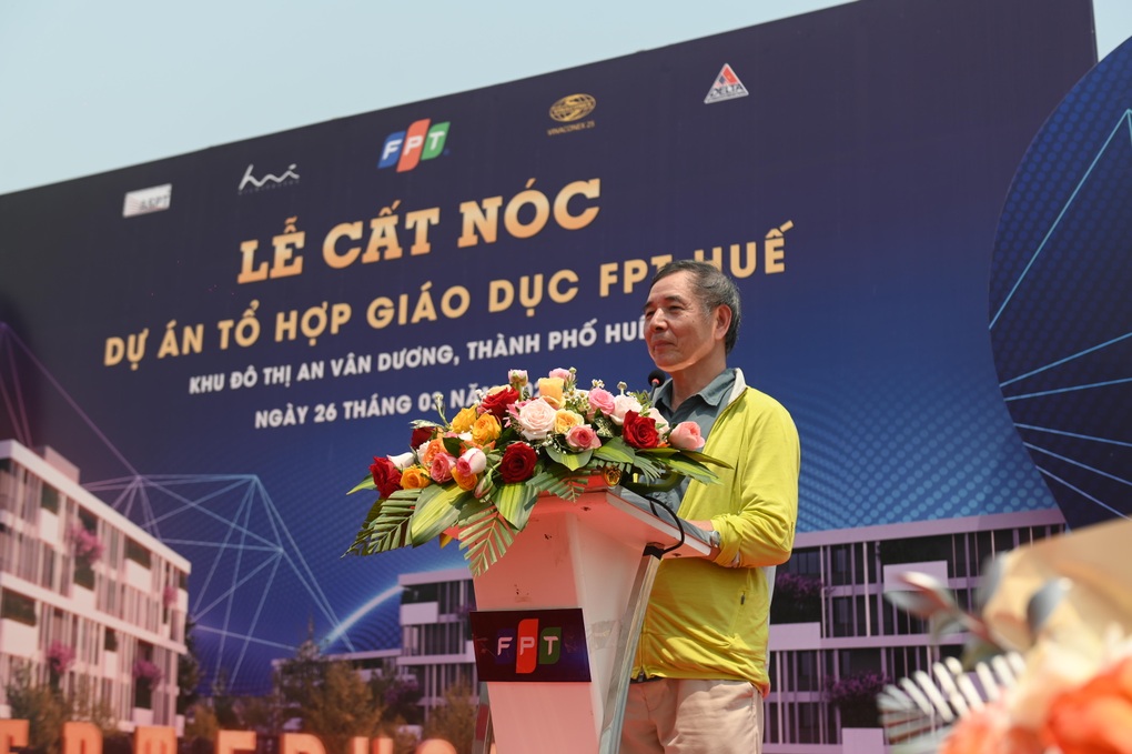 FPT đẩy mạnh đầu tư giáo dục tại Huế - 4 FPT đẩy mạnh đầu tư giáo dục tại Huế - 4