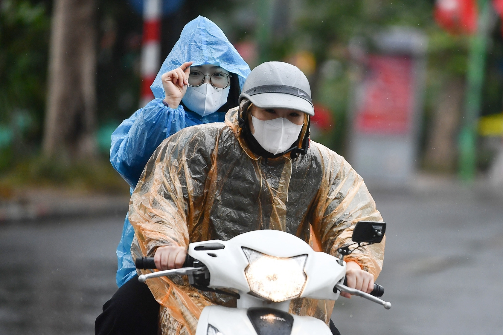 Miền Bắc sắp đón không khí lạnh, Nghệ An - Huế nắng ‘đổ lửa’ đầu mùa