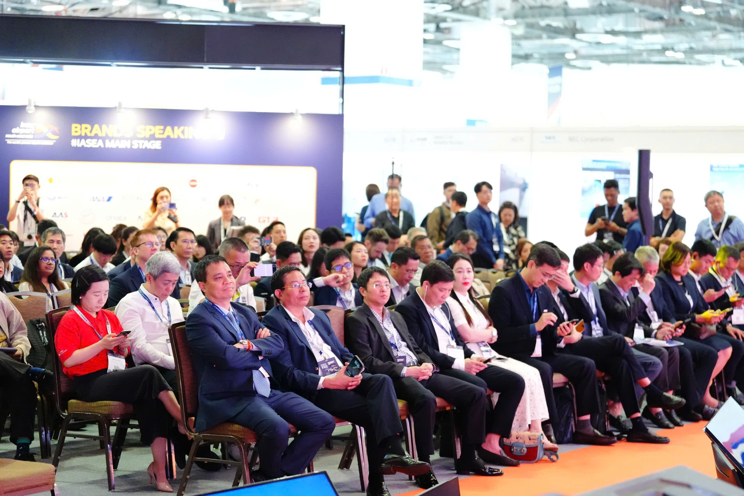 ACV tìm nhà cung cấp thiết bị và vận hành sân bay Long Thành- Ảnh 2. ACV tìm nhà cung cấp thiết bị và vận hành sân bay Long Thành- Ảnh 2.