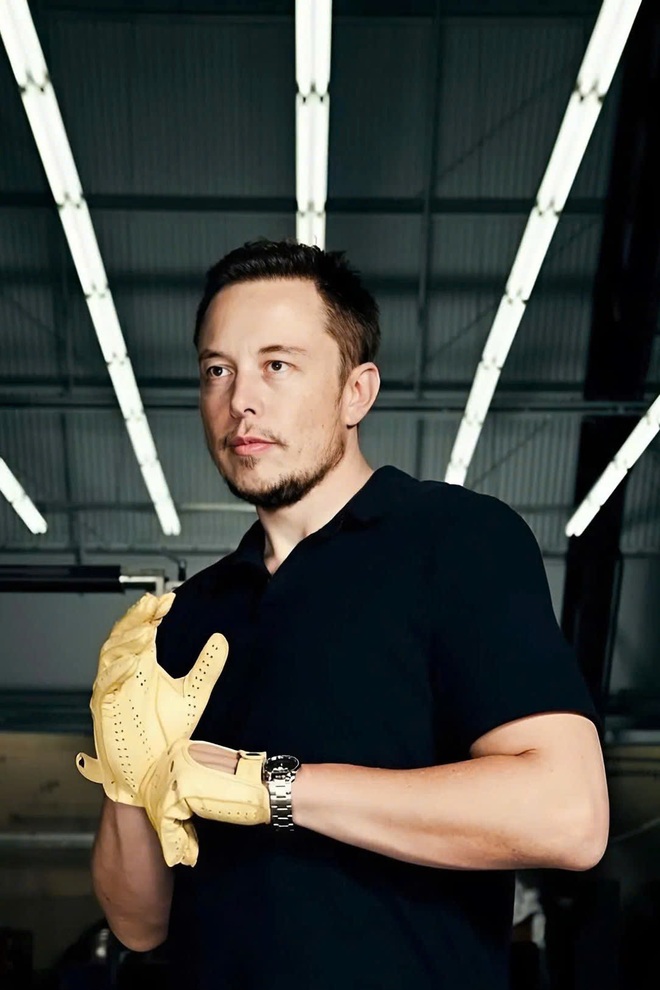Elon Musk giàu nhất thế giới nhưng chỉ mặc áo phông 20 USD đi dự sự kiện - 6 Elon Musk giàu nhất thế giới nhưng chỉ mặc áo phông 20 USD đi dự sự kiện - 6