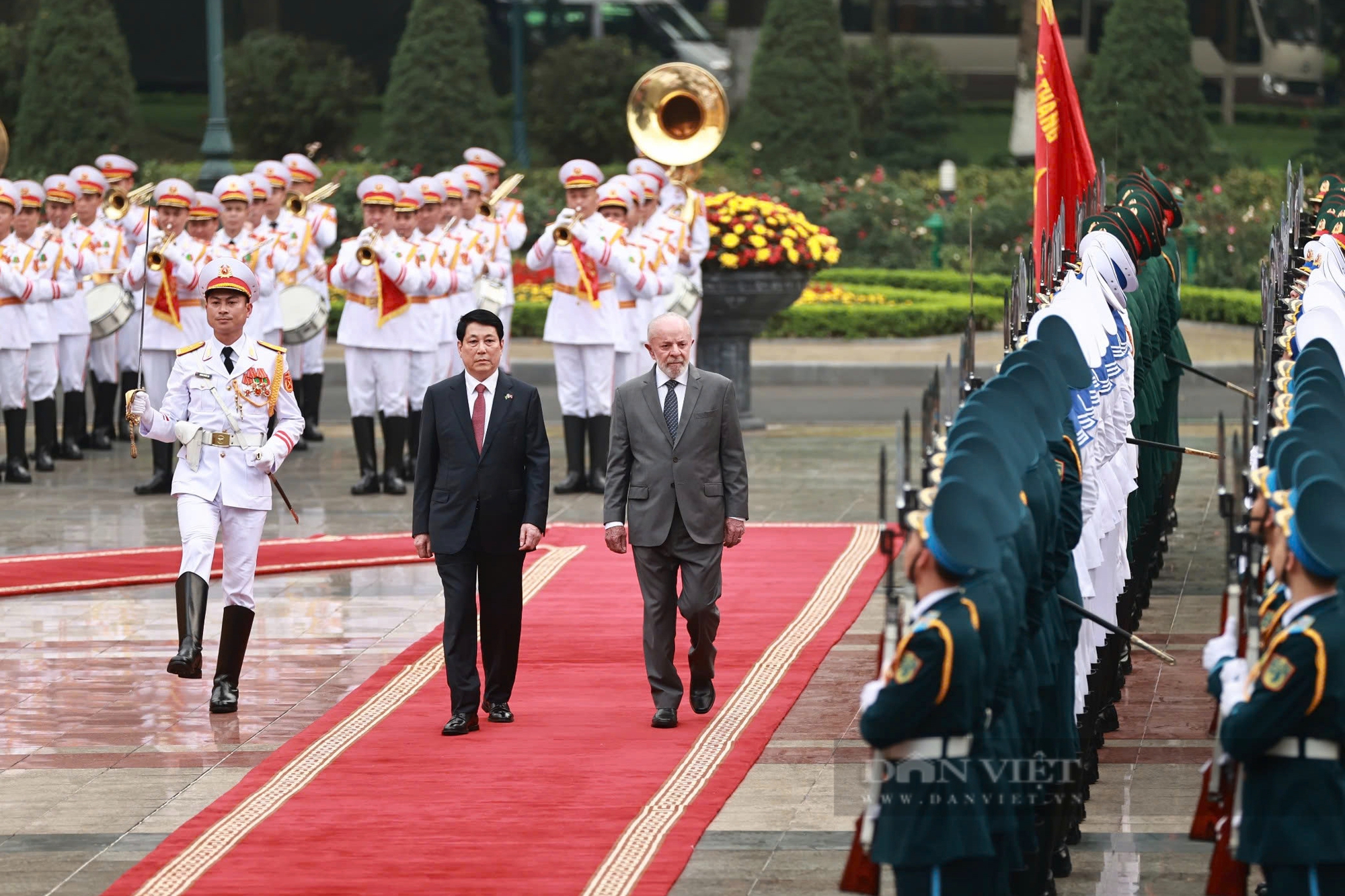 Hình ảnh Chủ tịch nước Lương Cường chủ trì Lễ đón Tổng thống Brazil Luiz Inacio Lula da Silva - Ảnh 4.