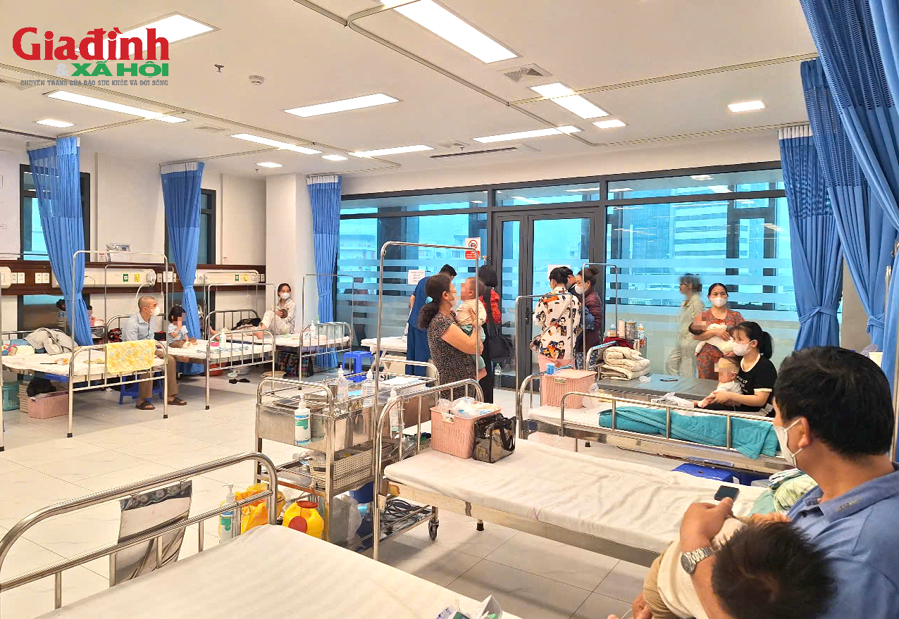 Bên trong khu cách ly điều trị sởi tại Bệnh viện Nhi Hà Nội - Ảnh 2. Bên trong khu cách ly điều trị sởi tại Bệnh viện Nhi Hà Nội - Ảnh 2.