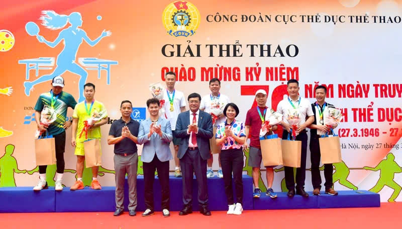 Sôi nổi giải thể thao chào mừng 79 năm ngày truyền thống ngành TDTT - Ảnh 7.