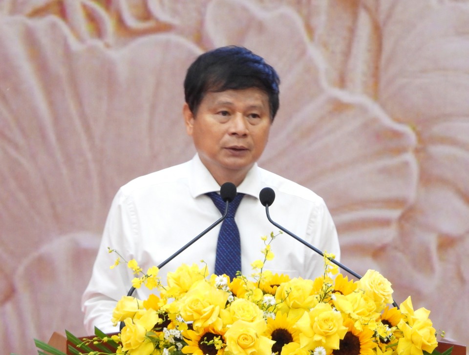 Nhà báo Trần Trọng Dũng, Phó Chủ tịch Hội Nhà báo Việt Nam phụ trách phía Nam phát biểu tại buổi lễ.