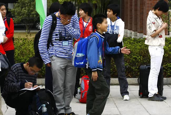Cuộc đời ngang trái của 'thần đồng' học xong chương trình tiểu học trong 1,5 ngày, 10 tuổi thi đỗ ĐH: Hệ quả của việc 'ép chín' con trẻ? - Ảnh 3. Cuộc đời ngang trái của 'thần đồng' học xong chương trình tiểu học trong 1,5 ngày, 10 tuổi thi đỗ ĐH: Hệ quả của việc 'ép chín' con trẻ? - Ảnh 3.