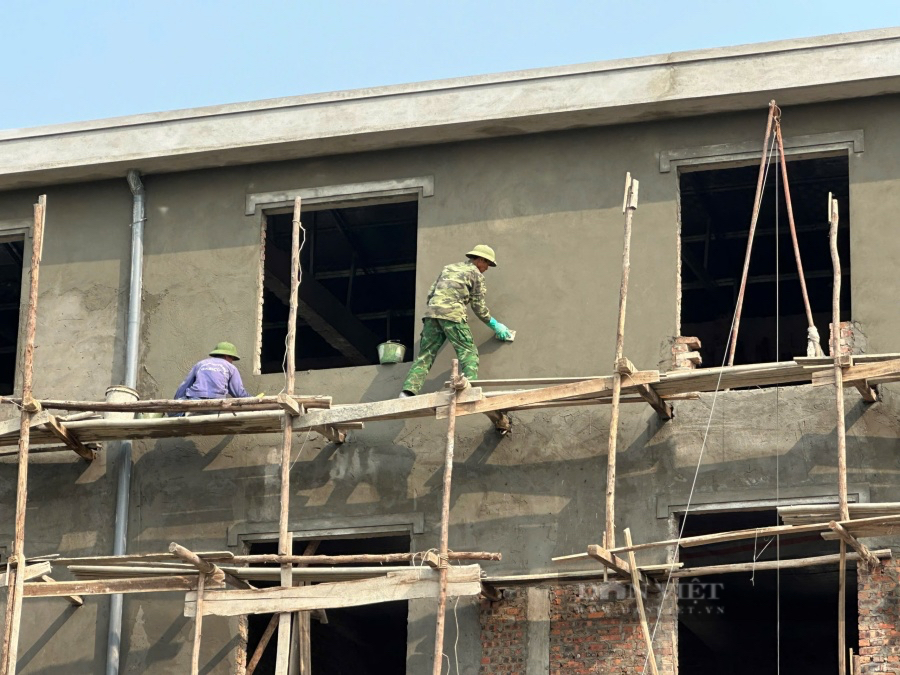 Vụ trường cấp 3 ở Hà Nội xây dựng sai phép: Thanh tra trách nhiệm Chủ tịch xã, kiểm điểm nhiều cá nhân, tập thể - Ảnh 3.