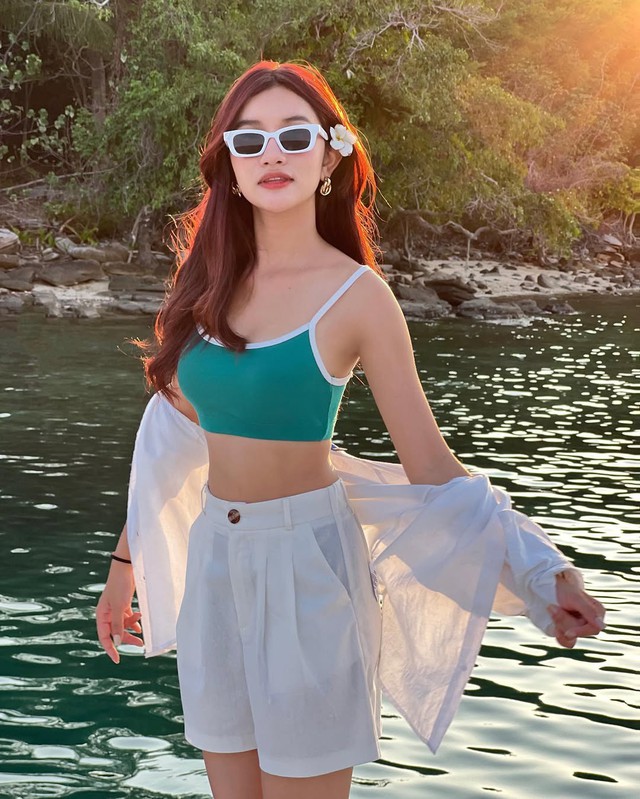 Những món đồ ‘chân ái’ nhất định phải có trong tủ đồ ngày hè- Ảnh 8. Những món đồ ‘chân ái’ nhất định phải có trong tủ đồ ngày hè- Ảnh 8.