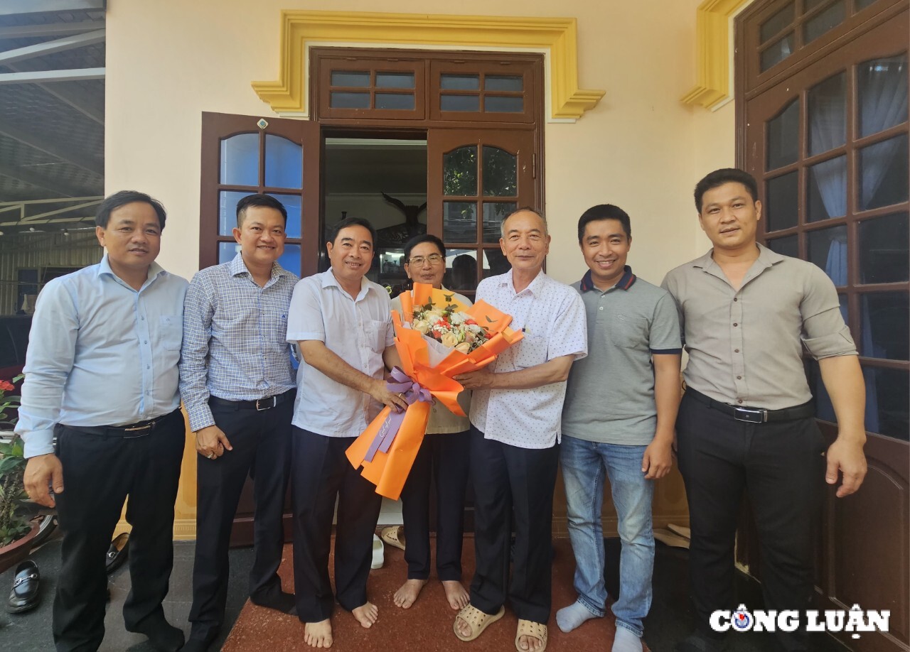 sap dien ra su kien ngay hoi bao chi quang tri hinh 4