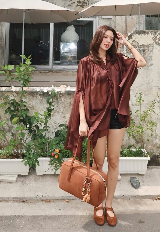 Quần đùi cực ngắn - món đồ không nên bỏ qua cho ngày hè năng động- Ảnh 3. Quần đùi cực ngắn - món đồ không nên bỏ qua cho ngày hè năng động- Ảnh 3.