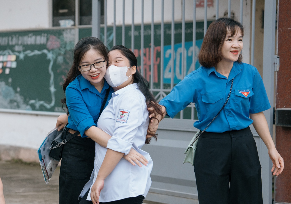 Cô giáo 9X người Tày mang Thanh âm cuộc sống đến với học sinh vùng cao - 2 Cô giáo 9X người Tày mang Thanh âm cuộc sống đến với học sinh vùng cao - 2