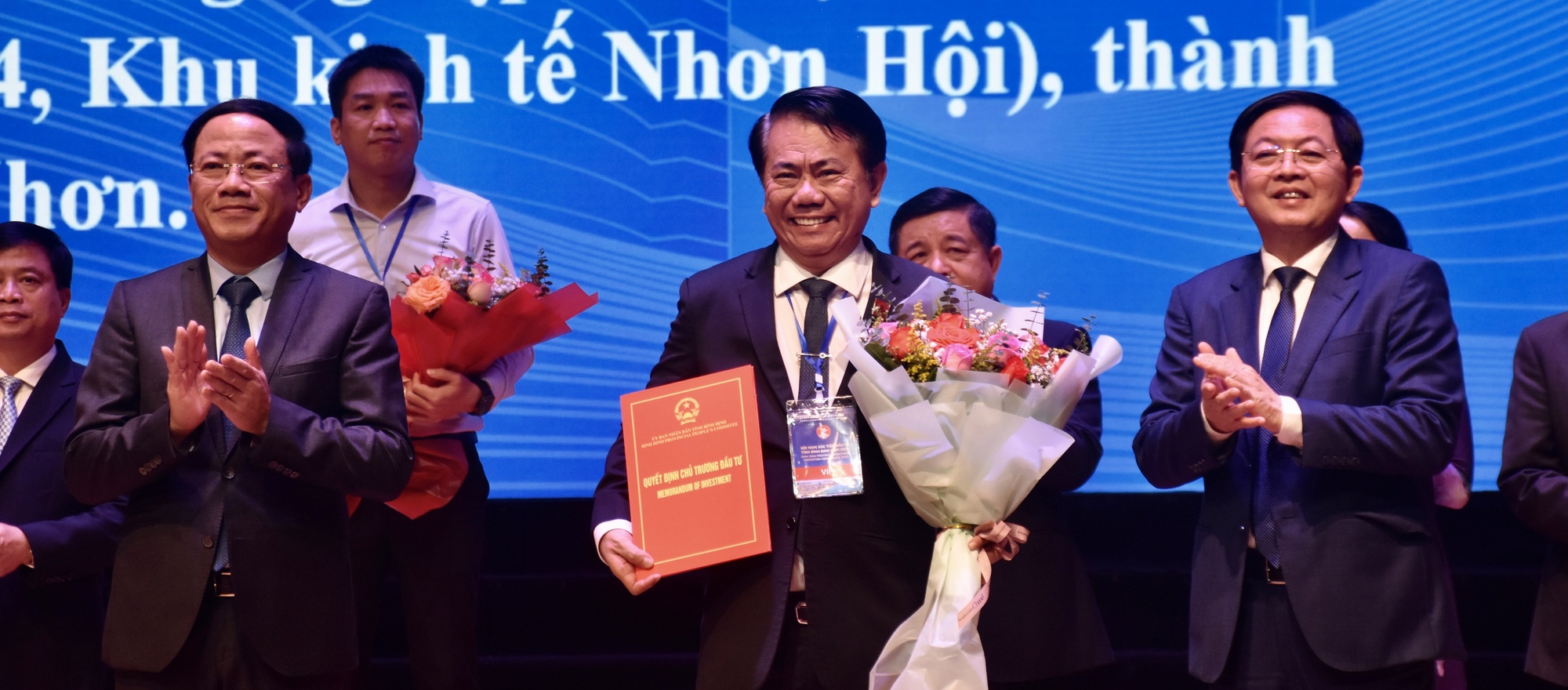 Phó thủ tướng Nguyễn Chí Dũng: Không chỉ thu hút, mà phải 'giữ chân' nhà đầu tư - Ảnh 4.