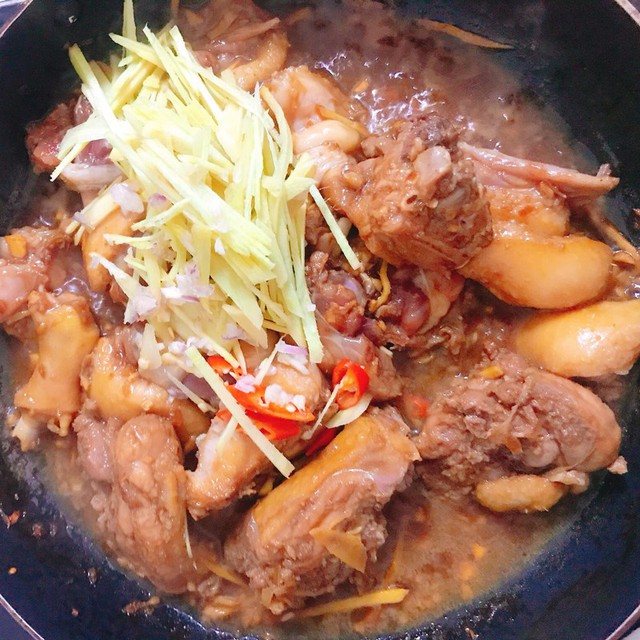 Tuyệt chiêu làm vịt kho gừng không bị hôi, mềm thơm hấp dẫn- Ảnh 4. Tuyệt chiêu làm vịt kho gừng không bị hôi, mềm thơm hấp dẫn- Ảnh 4.