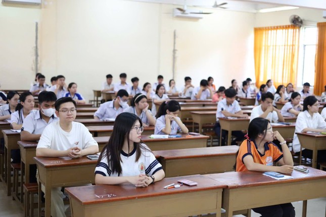 Bắt đầu kỳ thi đánh giá năng lực quy mô nhất cả nước: Trên 120.000 thí sinh dự thi đợt 1 ảnh 9