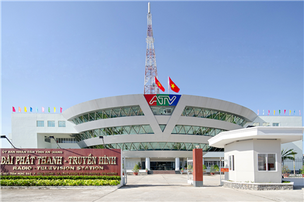 Cán bộ Đài PT-TH An Giang kêu cứu vì 22 tháng bị nợ lương - 1