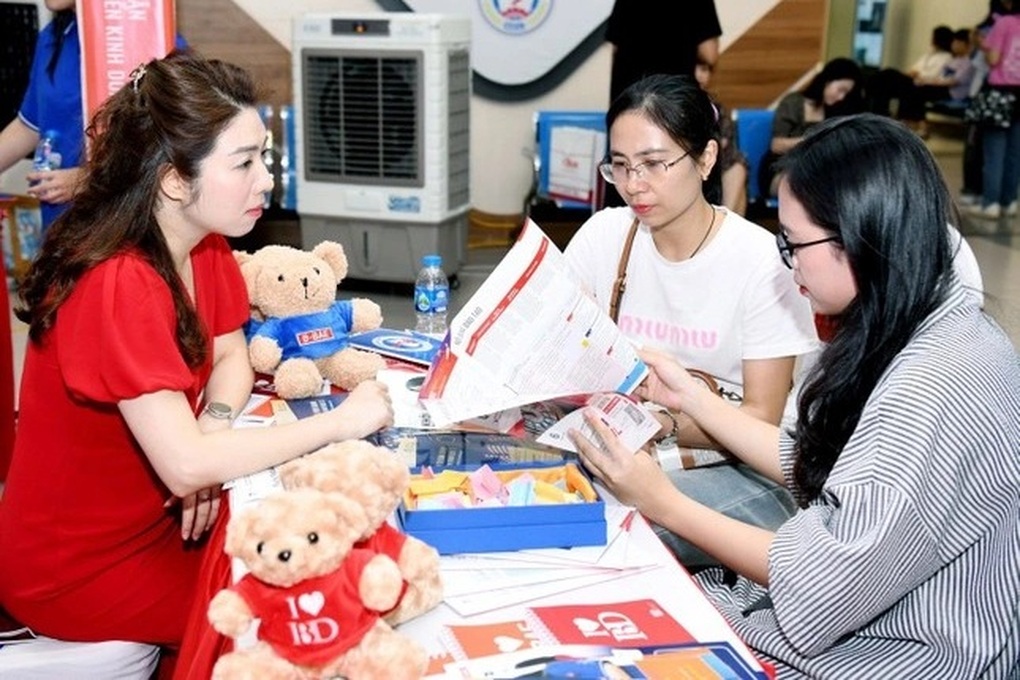 ĐH Kinh tế Quốc dân tăng gần 600 chỉ tiêu năm 2025 - 1 ĐH Kinh tế Quốc dân tăng gần 600 chỉ tiêu năm 2025 - 1
