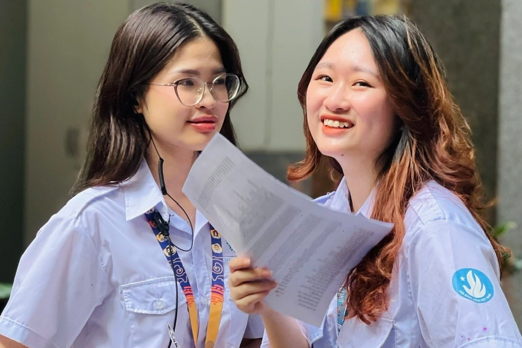 ĐH Luật TPHCM nói gì khi thu học phí môn quốc phòng gần 24 triệu đồng? - 1 ĐH Luật TPHCM nói gì khi thu học phí môn quốc phòng gần 24 triệu đồng? - 1