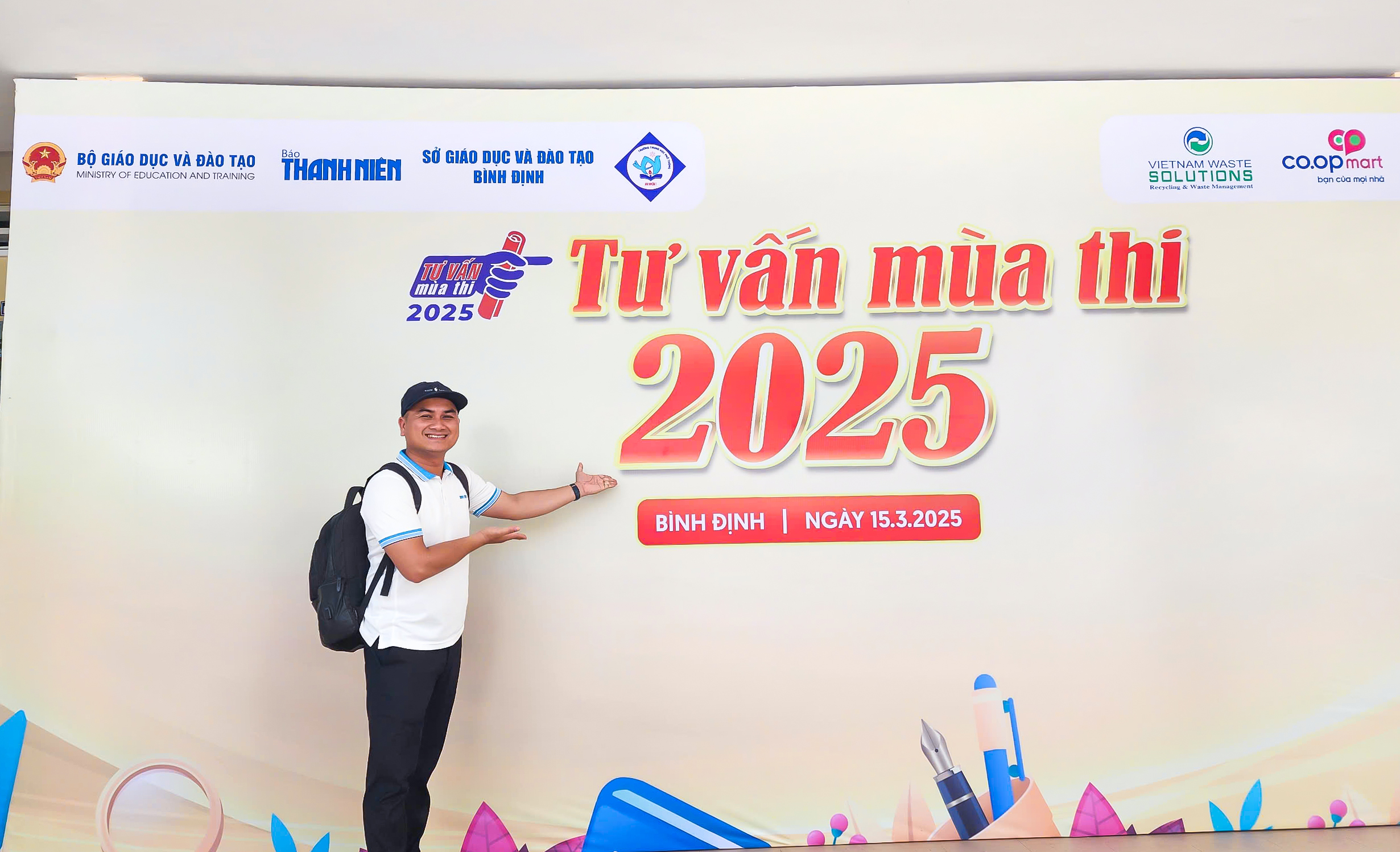 Học sinh Bình Định 'mong' được đặt câu hỏi trong chương trình Tư vấn mùa thi - Ảnh 1.
