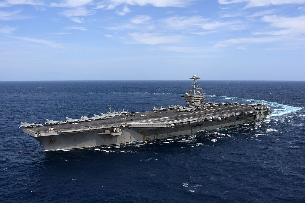 houthi tan cong tau san bay my ba lan trong 24 gio hinh 1