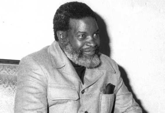 le tang nha lap quoc namibia sam nujoma nguoi tu cau be chan gia suc dung len chong chu nghia thuc dan hinh 1