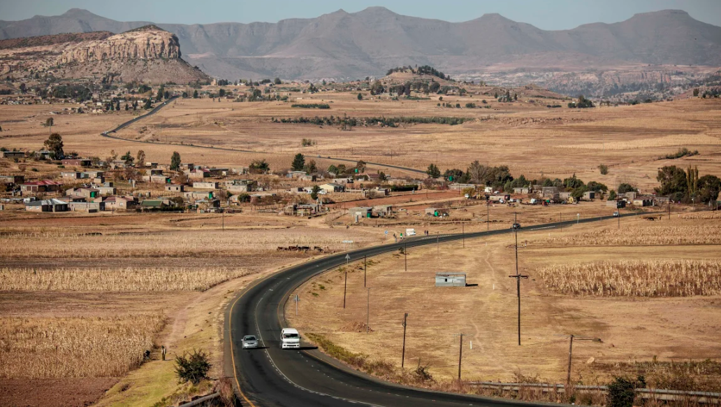 Lesotho phản ứng vì Tổng thống Trump nói chẳng ai từng nghe tên nước này - Ảnh 1.