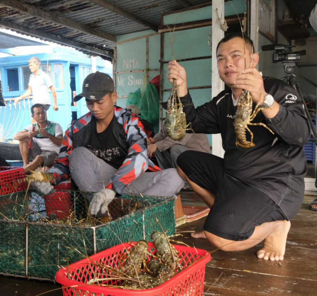 Xuất khẩu tôm vượt thách thức, hướng tới mục tiêu 4,3 tỷ USD - Ảnh 2.