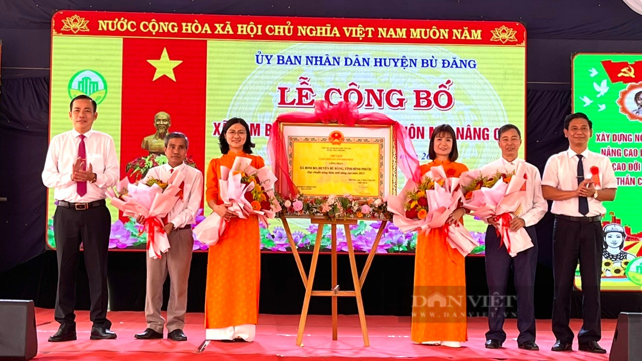 Một xã ở Bình Phước nổi tiếng trong bài hát của nhạc sĩ Xuân Hồng, vừa đạt chuẩn nông thôn mới nâng cao - Ảnh 1.