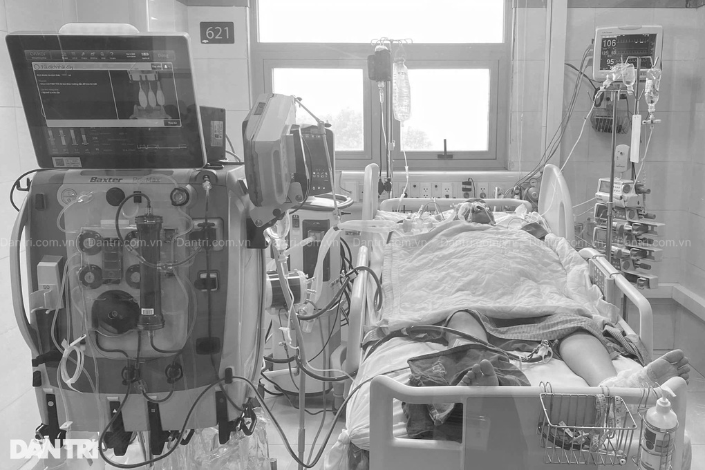 Nam sinh 16 tuổi bị sốc nhiễm khuẩn đã không qua khỏi - 1 Nam sinh 16 tuổi bị sốc nhiễm khuẩn đã không qua khỏi - 1