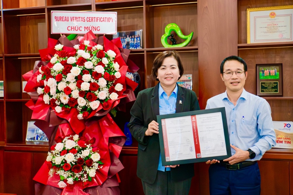 Nhà máy điện Phú Mỹ 3 đạt chứng nhận quốc tế về chất lượng, môi trường, an toàn - 1 Nhà máy điện Phú Mỹ 3 đạt chứng nhận quốc tế về chất lượng, môi trường, an toàn - 1
