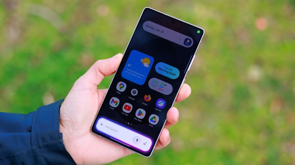 One UI 8 giúp hiệu suất điện thoại Galaxy cải thiện ấn tượng - Ảnh 1.