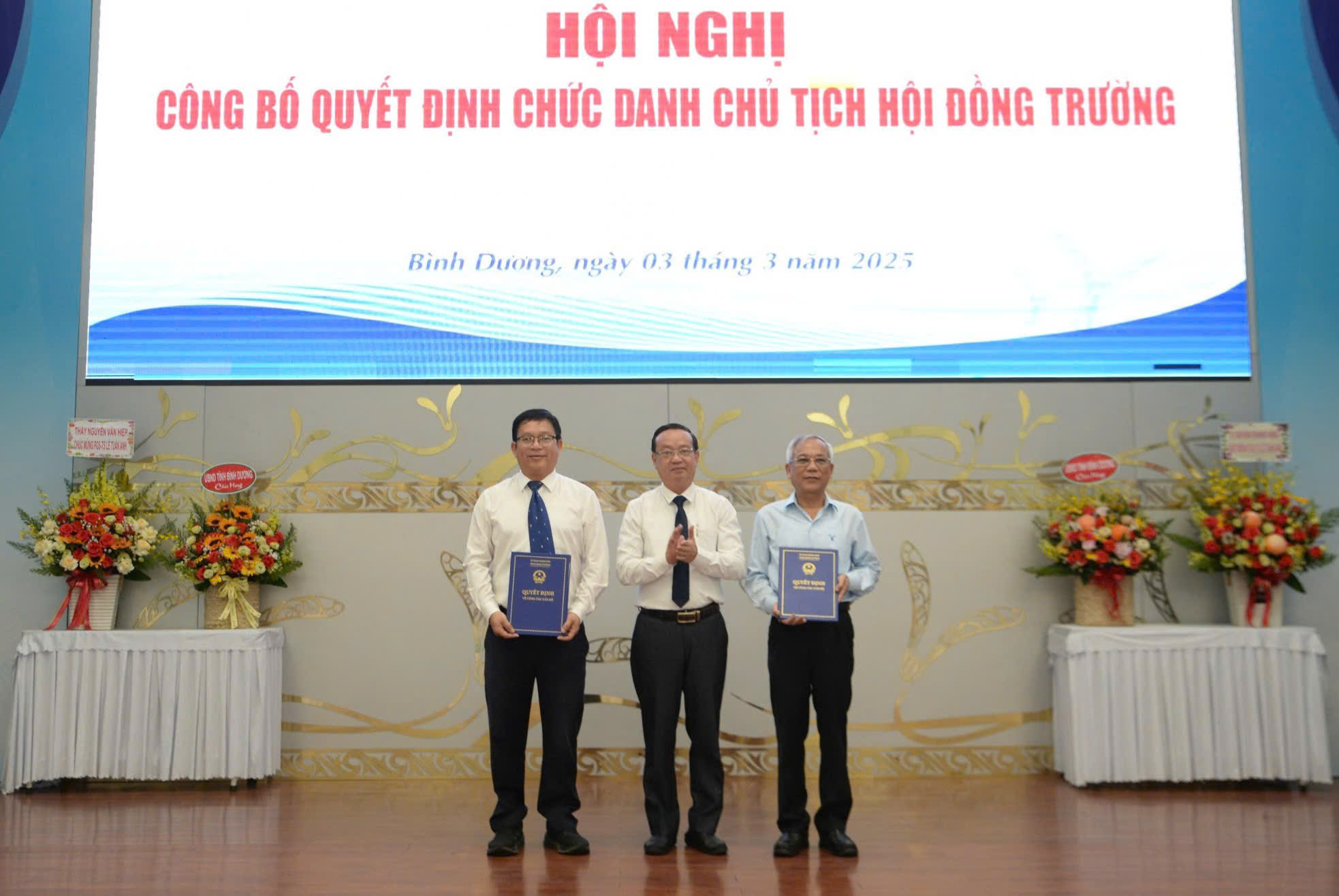 Ông Lê Tuấn Anh làm Chủ tịch Hội đồng Trường Đại học Thủ Dầu Một- Ảnh 1.