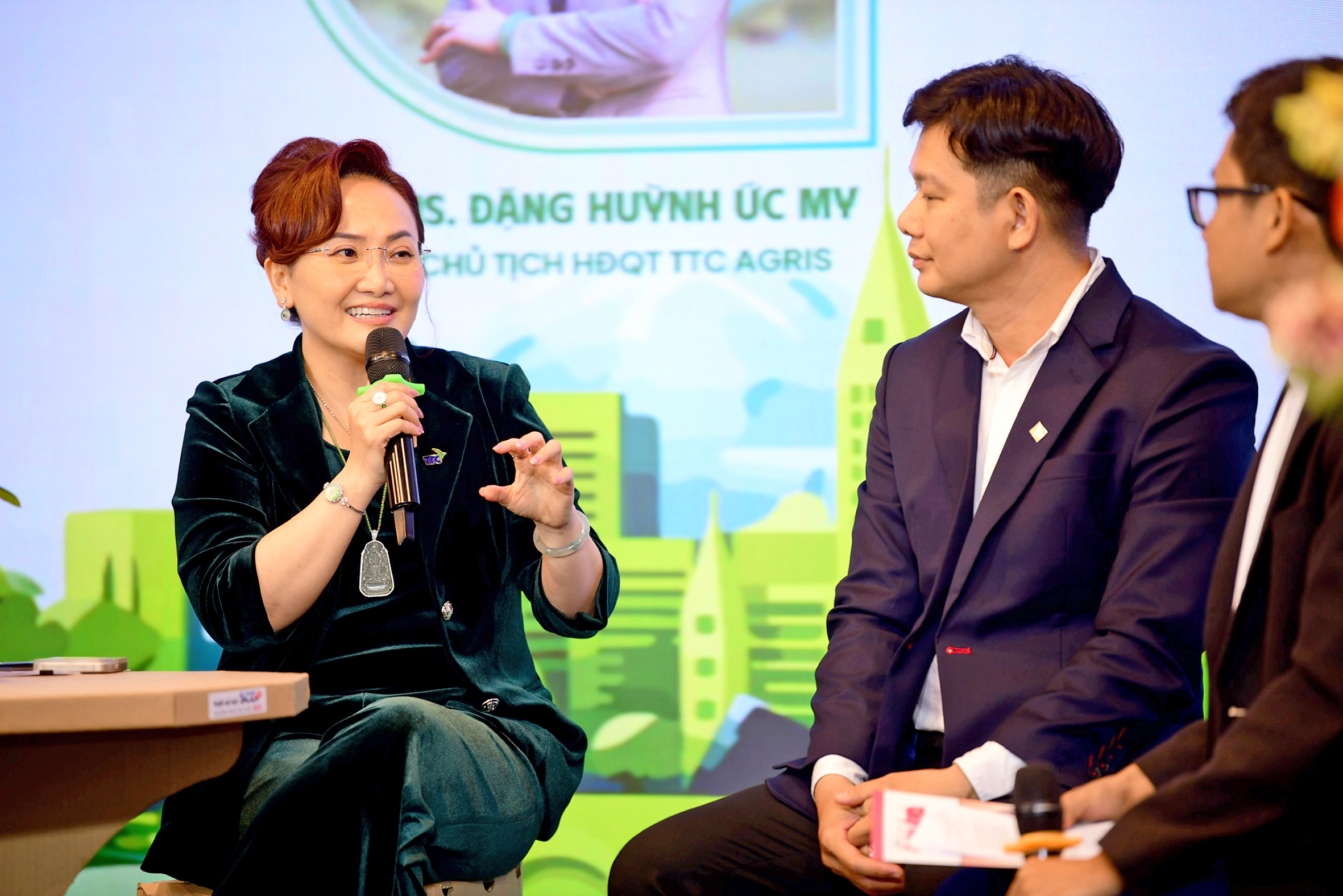 Sản phẩm xanh có giá 'mềm' hơn, được không? - Ảnh 1. Sản phẩm xanh có giá 'mềm' hơn, được không? - Ảnh 1.