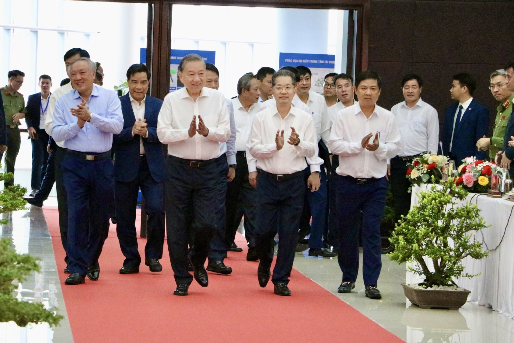 Sáp nhập Quảng Nam, Đà Nẵng, cơ hội lịch sử để vùng đất Quảng - Đà vươn ra biển lớn - Ảnh 1.