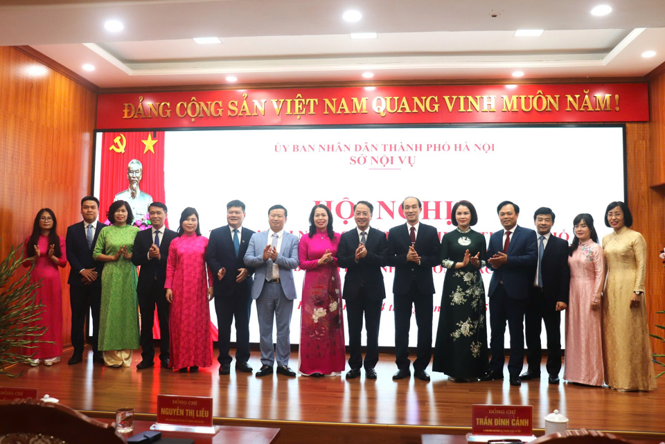 Ban Chấp hành Đảng bộ Cơ quan Sở Nội vụ Hà Nội nhiệm kỳ 2020-2025 và 2025-2030 ra mắt Hội nghị