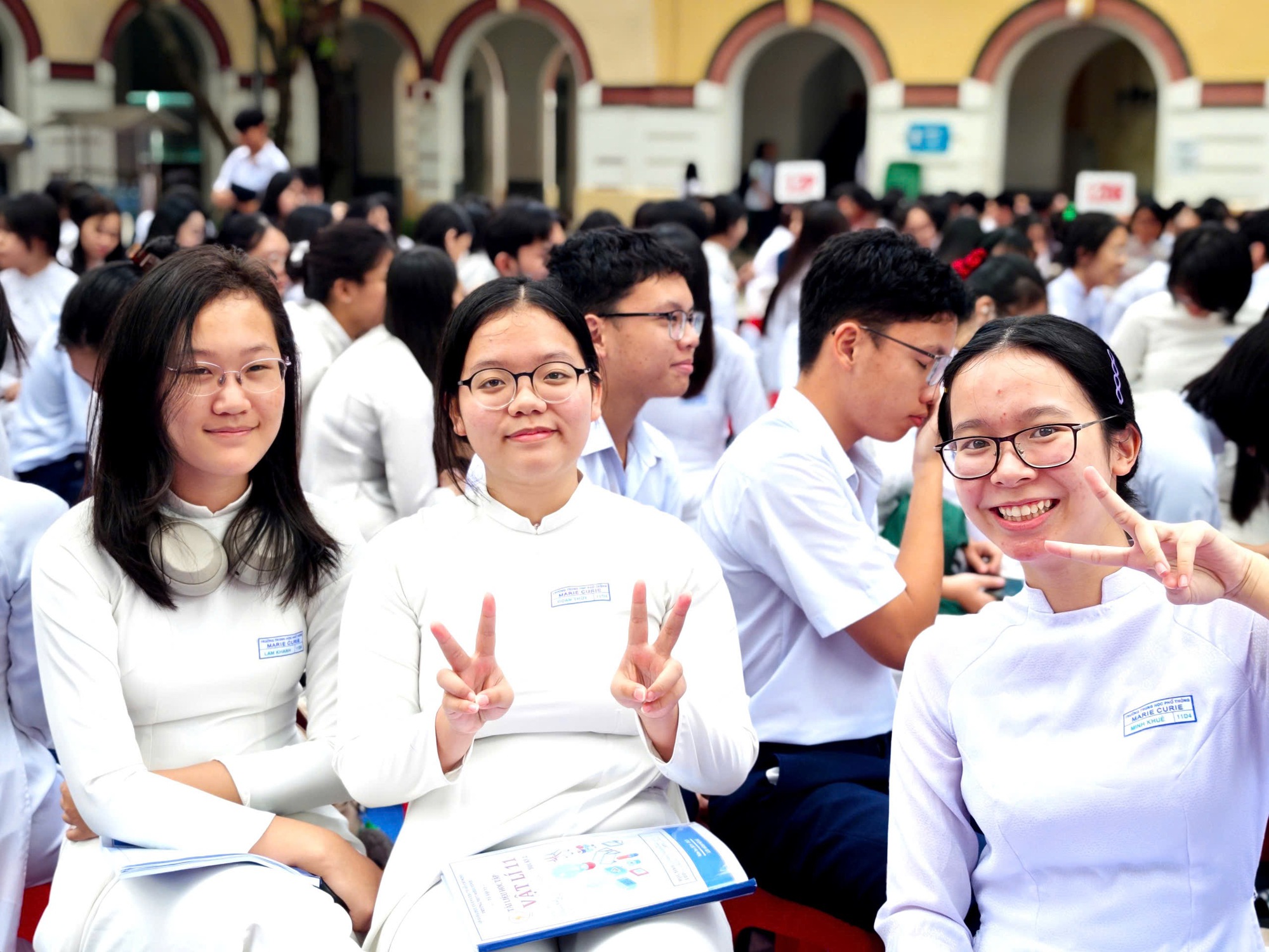 Sở GD-ĐT TP.HCM đề xuất thời gian thi tốt nghiệp THPT phù hợp bối cảnh sâp nhập tình, thành - Ảnh 1.