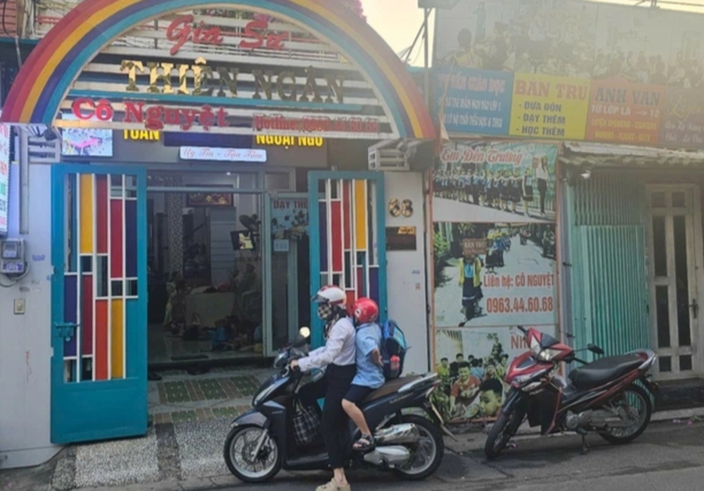 TPHCM: Kiểm tra đột xuất dạy thêm học thêm, toàn thấy... học sinh tiểu học - 1 TPHCM: Kiểm tra đột xuất dạy thêm học thêm, toàn thấy... học sinh tiểu học - 1