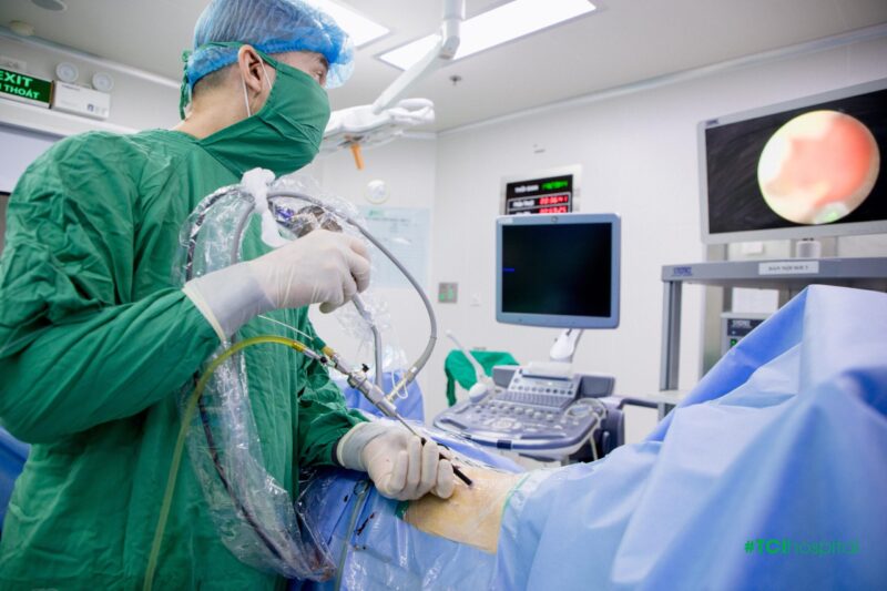 Mảnh ký ức rực rỡ không thể quên của bậc thầy phẫu thuật - Vietnam.vn Cân não” tán sỏi san hô khổng lồ bảo toàn sức khỏe cho bệnh nhân hậu tai biến