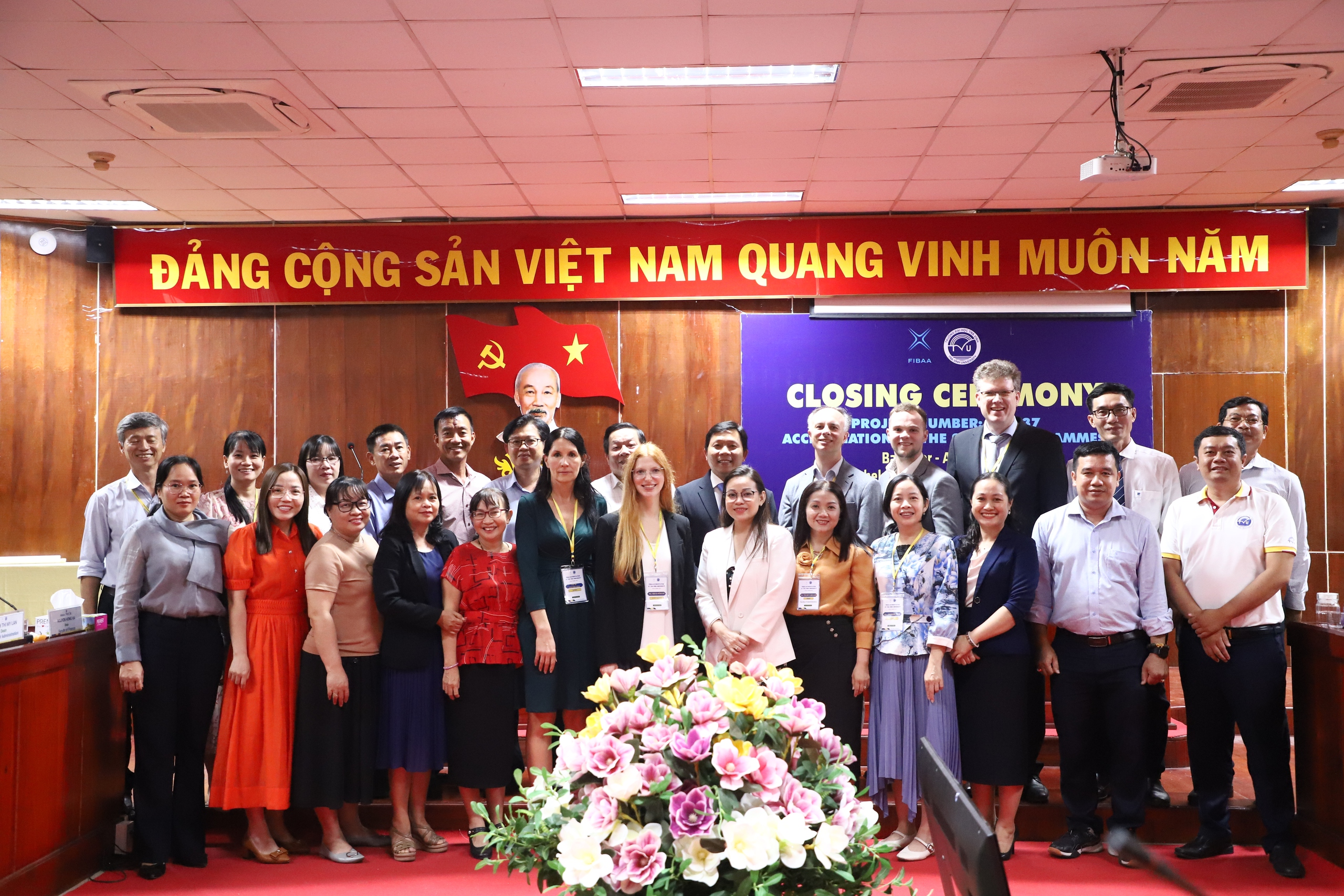 Trường ĐH Trà Vinh có thêm 4 chương trình đạt kiểm định chất lượng quốc tế FIBAA - Ảnh 1.