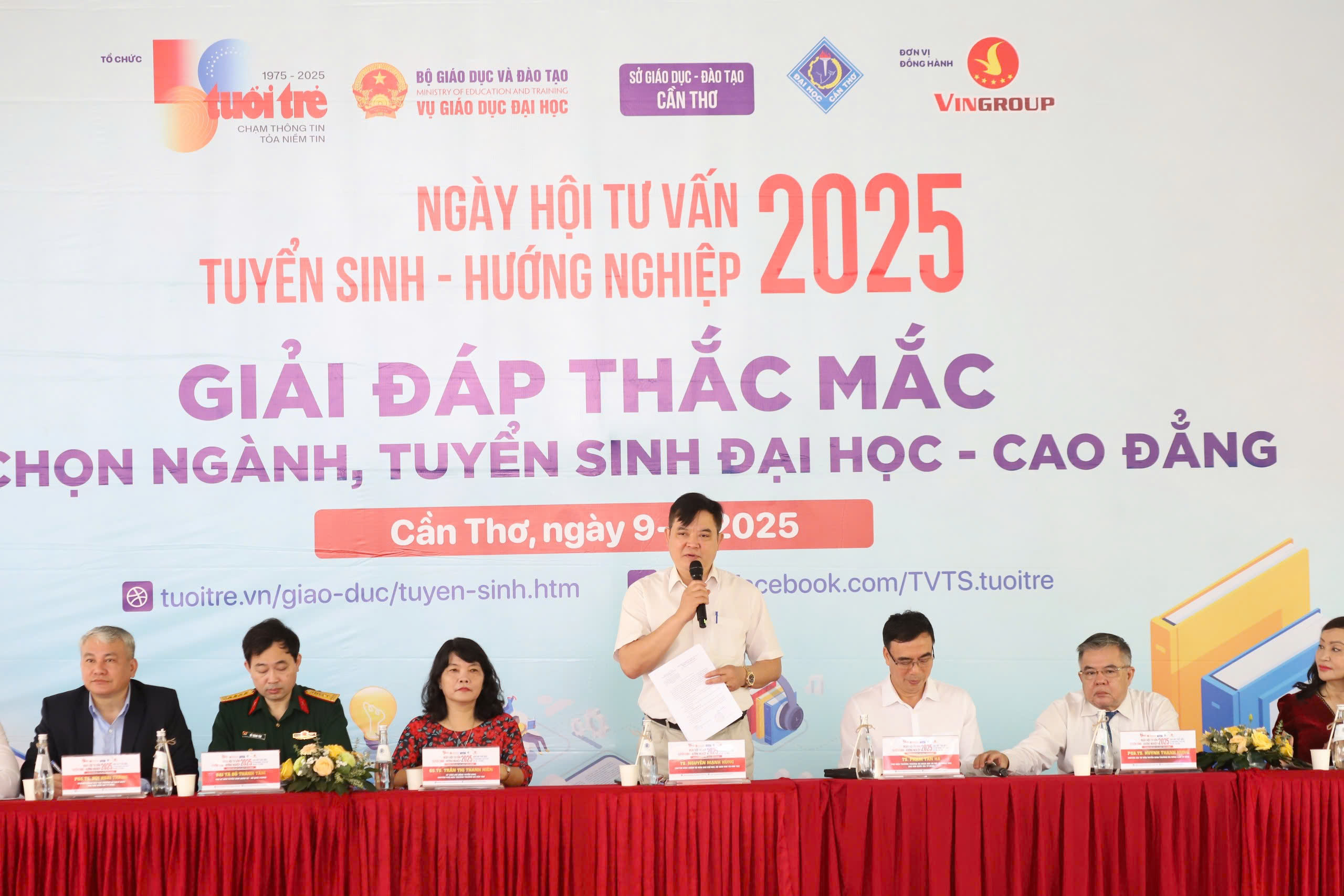 Xét tuyển cao đẳng chung đại học, chưa áp dụng với trung cấp - Ảnh 1.