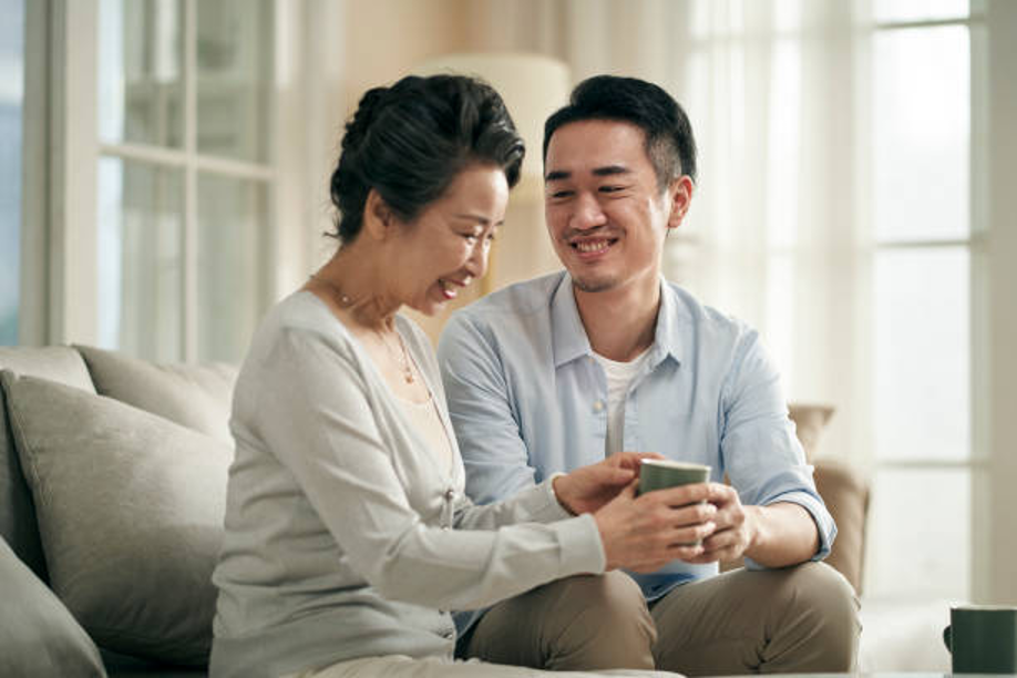 Lương hưu 10 triệu đồng, tôi nhận ra dù có bao nhiêu tiền tiết kiệm cũng đừng làm 3 việc này: Tuổi già sớm hối hận - Ảnh 2. Lương hưu 10 triệu đồng, tôi nhận ra dù có bao nhiêu tiền tiết kiệm cũng đừng làm 3 việc này: Tuổi già sớm hối hận - Ảnh 2.