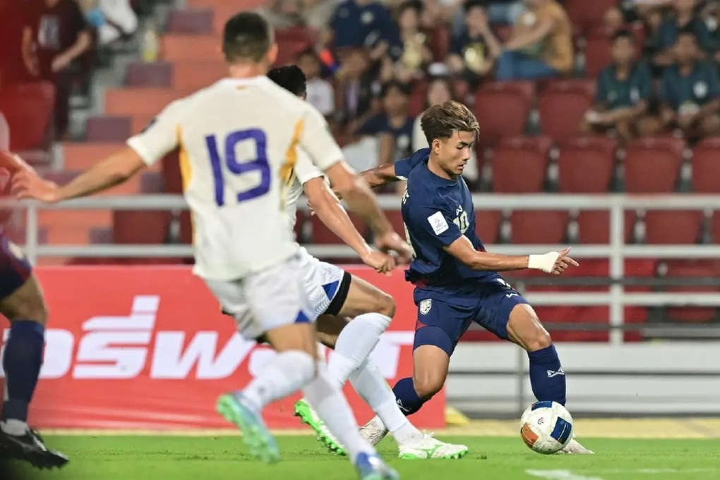 Tuyển Thái Lan nhọc nhằn đánh bại Sri Lanka ở vòng loại Asian Cup - 1 Tuyển Thái Lan nhọc nhằn đánh bại Sri Lanka ở vòng loại Asian Cup - 1