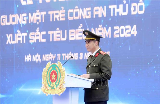 Tuyên dương 10 Gương mặt trẻ Công an Thủ đô tiêu biểu  - Ảnh 1.