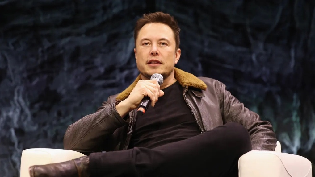 Tỷ phú Elon Musk chỉ cách vui vẻ, tự tin học tập dù AI phát triển bùng nổ - 1