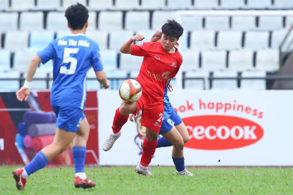 U.19 Phong Phú Hà Nam lên ngôi vô địch, Hồng Yêu được vinh danh đặc biệt- Ảnh 1.