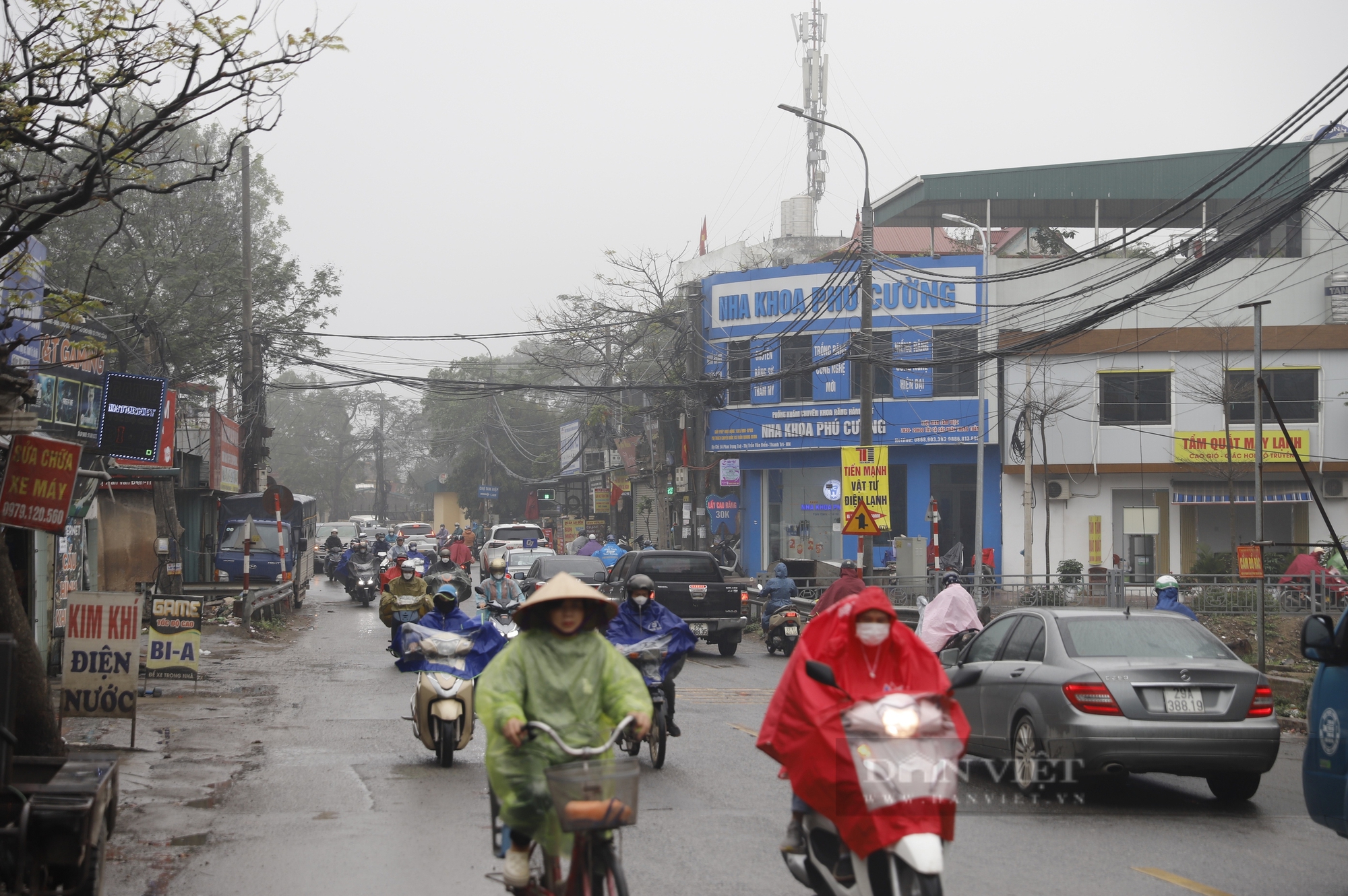 Ùn tắc triền miên trên con đường Hà Nội chốt mở rộng lên 8 làn xe, mặt cắt ngang lên tới 50 mét - Ảnh 1.