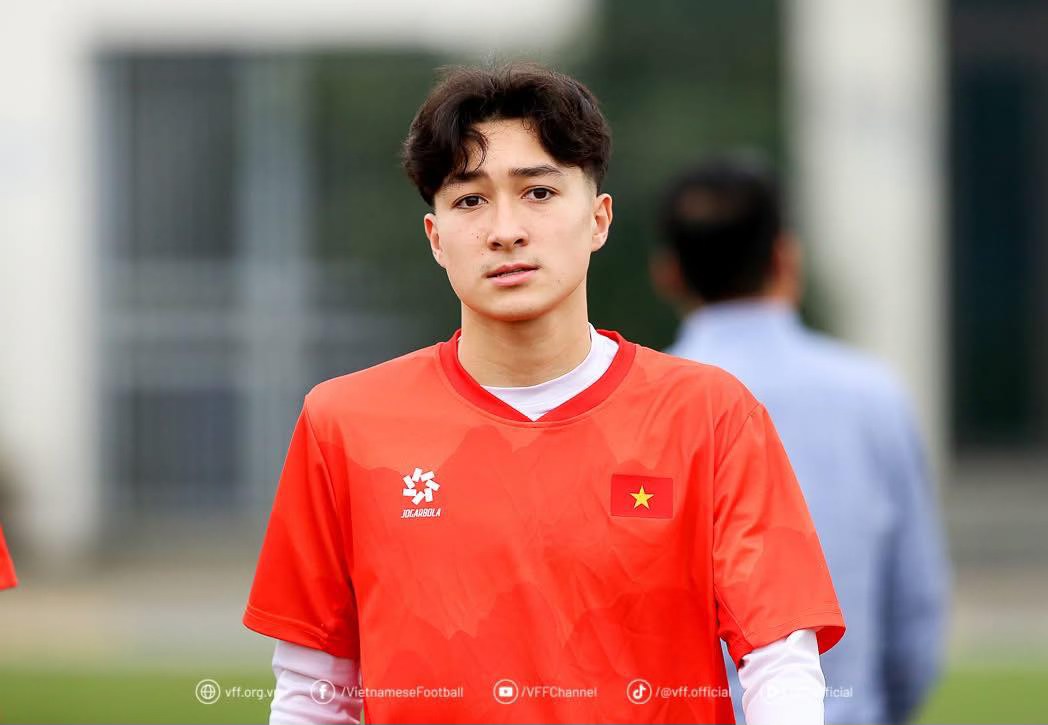 Việt kiều gốc Hà Lan và 3 cầu thủ khác bị loại khỏi U.17 Việt Nam - Ảnh 1. Việt kiều gốc Hà Lan và 3 cầu thủ khác bị loại khỏi U.17 Việt Nam - Ảnh 1.