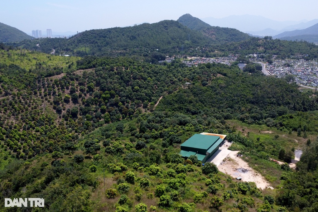 Xưởng ma túy khủng ở Nha Trang nằm trên khu đất tâm linh, rất vắng người - 1 Xưởng ma túy khủng ở Nha Trang nằm trên khu đất tâm linh, rất vắng người - 1